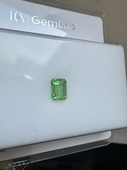 Naturalny Tsaworyt 2,20 ct | Certyfikat ICA GemLab | Szlif Schodkowy