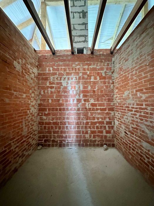 Сучасний будинок 150м² у Драгомирчанах простора ділянка, гараж, тераса