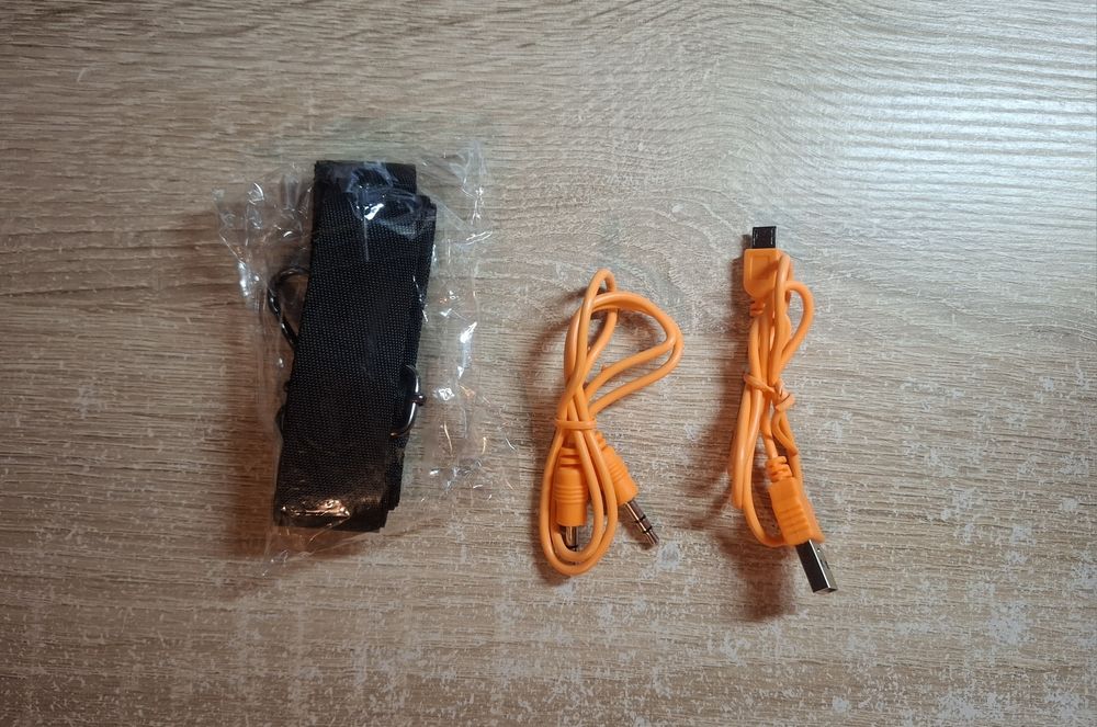 Głośnik Bluetooth przenośny czarny Xterem2 z oświetleniem LED