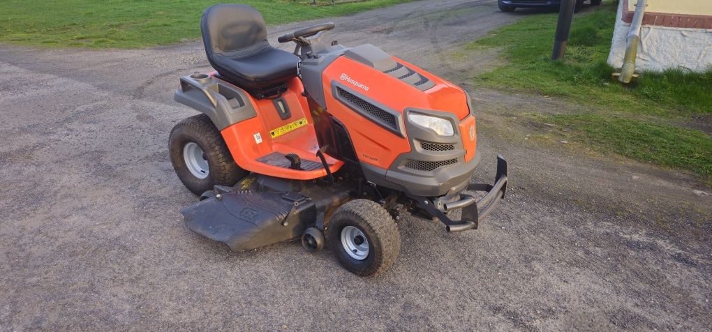 Husqvarna YTH 224T kosiarka traktorek Chodzież • OLX.pl