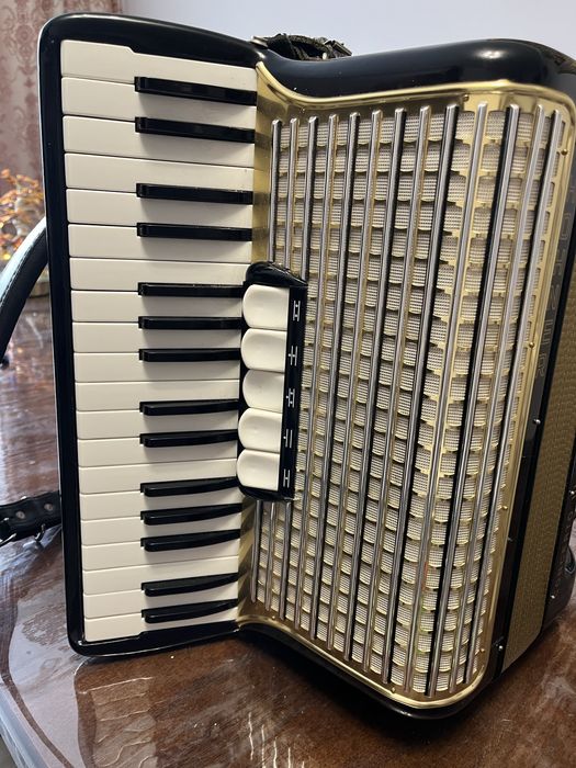 Акардеон Hohner 72 баси