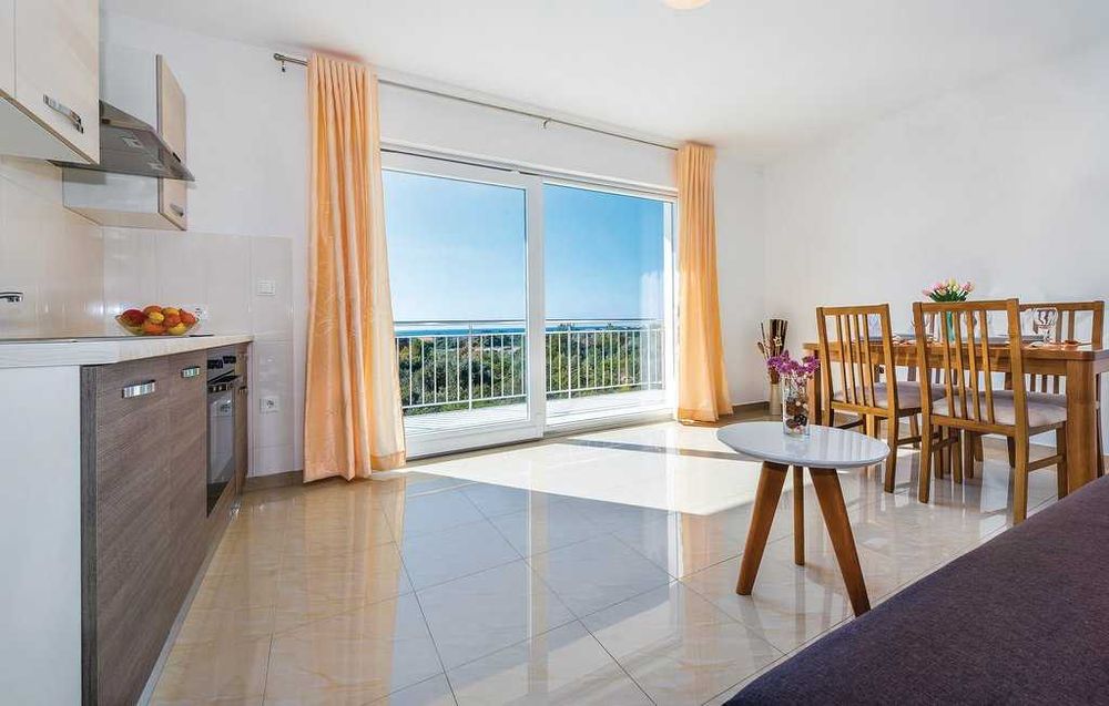 Wakacje 2026, Chorwacja, Rogoznica, dom dla 12 osób z basenem