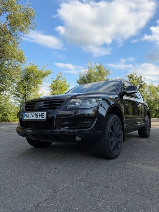 Продам Volkswagen Touareg 3.0 TDI