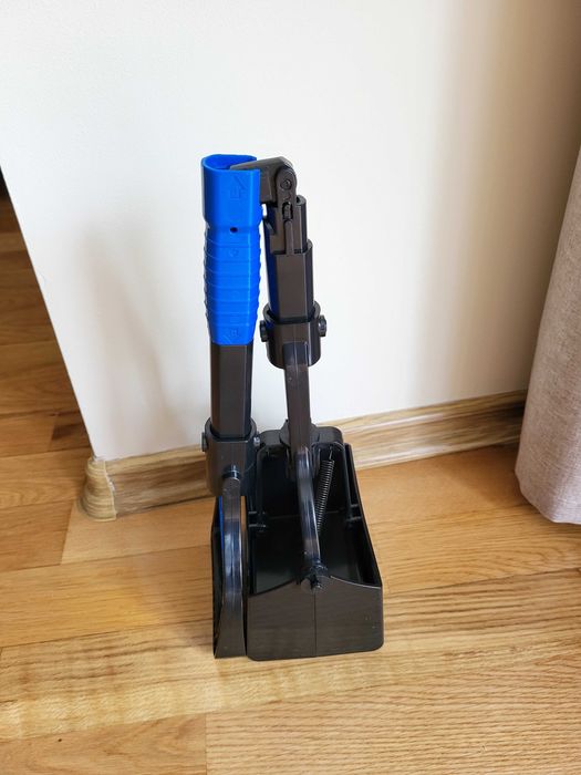 Łopata - chwytak do zbierania odchodów dla psów