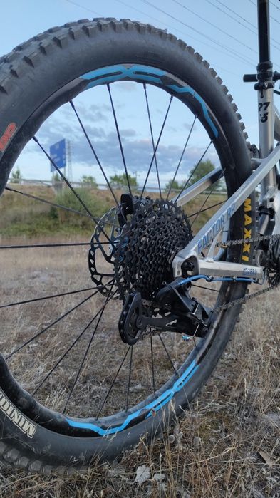 Mondraker factor rr 2015