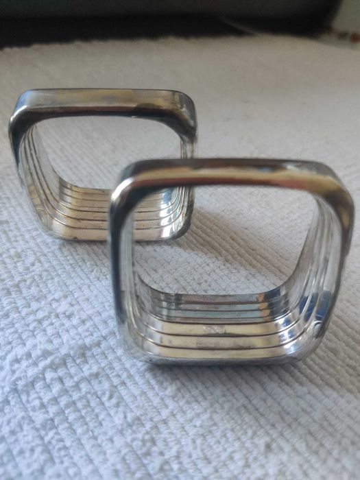 Argolas de guardanapo em liga de prata