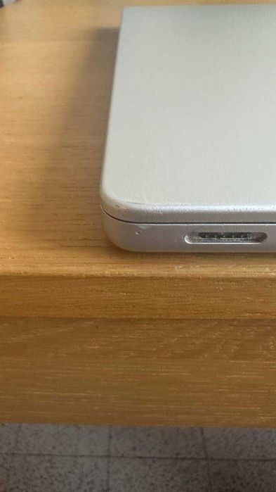 Apple MacBook Pro M1 14,2" A2442 | M1 Pro / 16GB RAM / 1Tb SSD