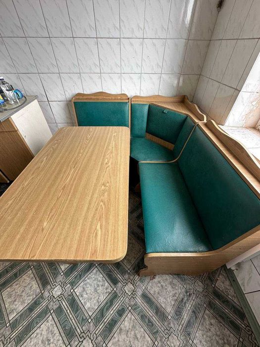 Продам кухонный уголок