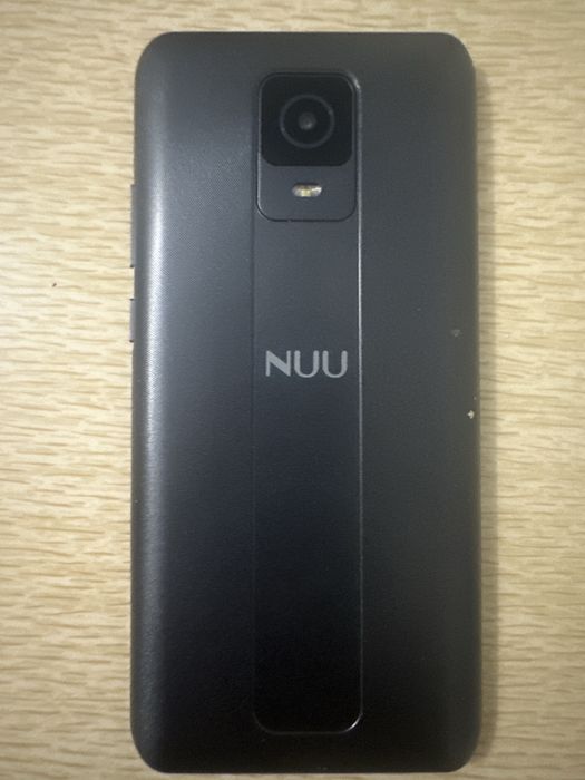Мобилный телефон NUU A23