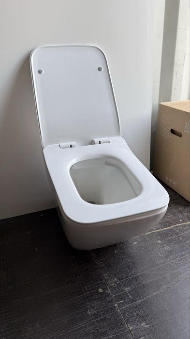 Wc miska z deska wolnoopadajaca