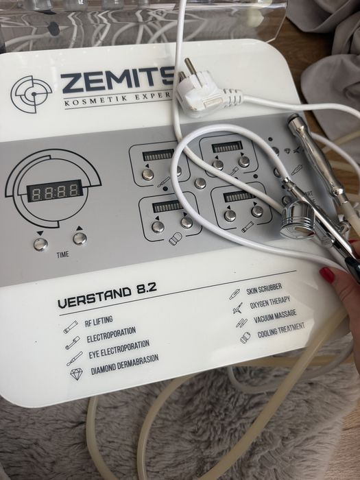 Косметологический комбайн Zemits Verstand 8.2 / 8 в 1