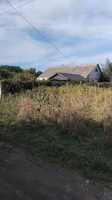 Продаж земельної ділянки під забудову в Слободі  5 км. від міста