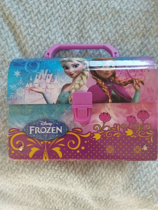 Kuferek Frozen Kraina Lodu Disney