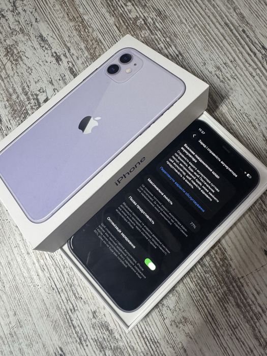 Продам телефони  Iphone11 128 gb  ,та SE