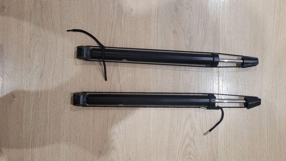 Продажа стоек для форд фиеста 2013 год