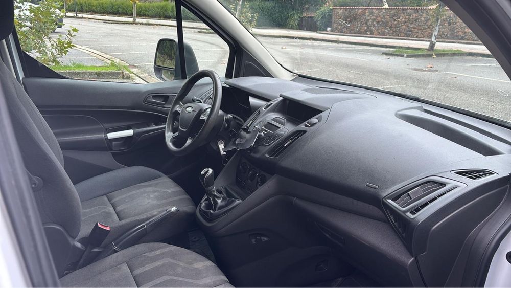 Ford transit connect(IVA DEDUTIVEL)