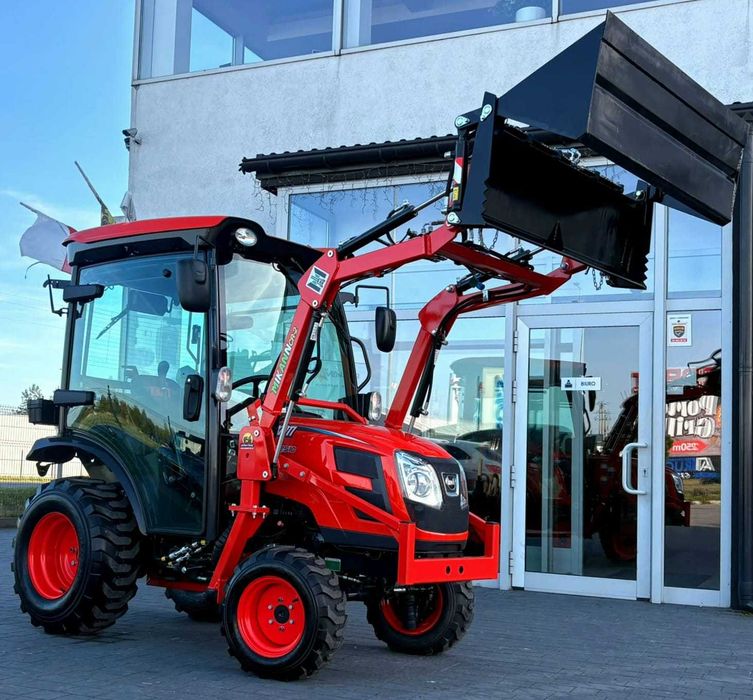 FABRYCZNIE NOWE KIOTI CX-2510CH z ładowaczem czołowym 3-sekcyjnym, Zestaw, KLIMATYZACJA, Łyżka otwierana krokodyl, GWARANCJA 7-LAT, HOMOLOGACJA