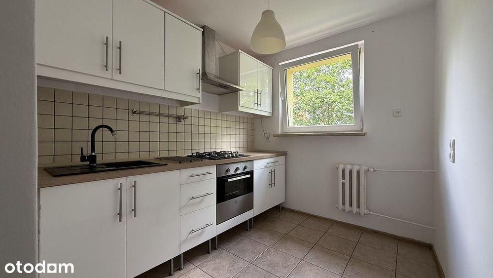 2 pokoje na 1 piętrze z balkonem