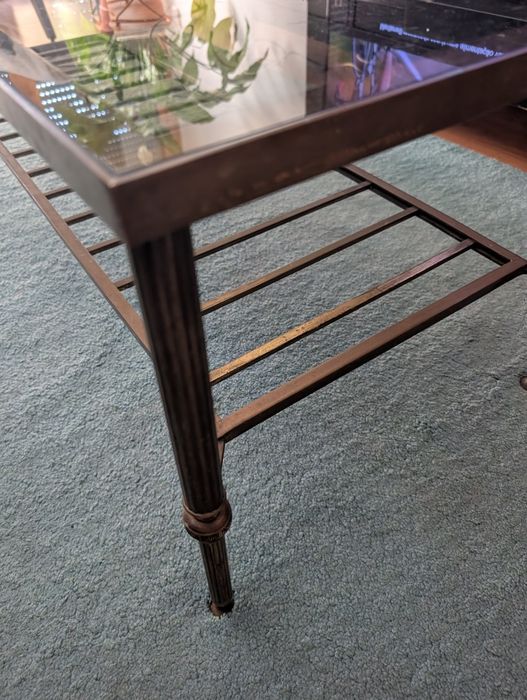 Mesa dourada, vintage