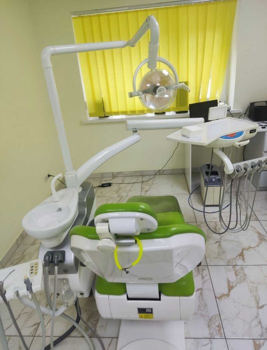 Стоматологічна установка SQ