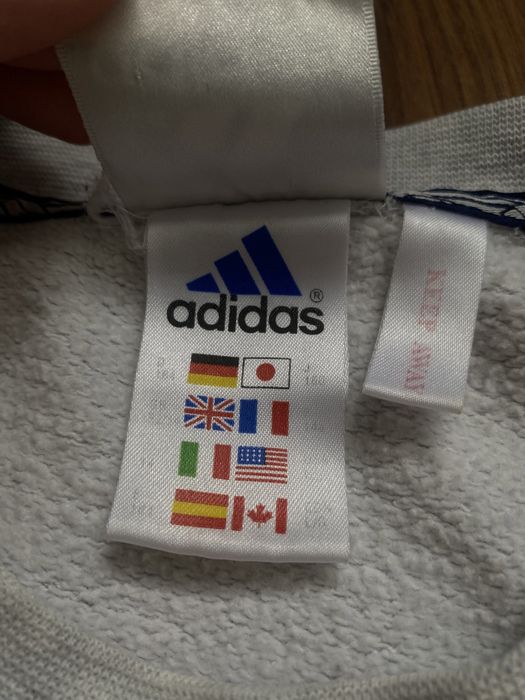 Серый винтажный свитшот adidas originals с лампасами