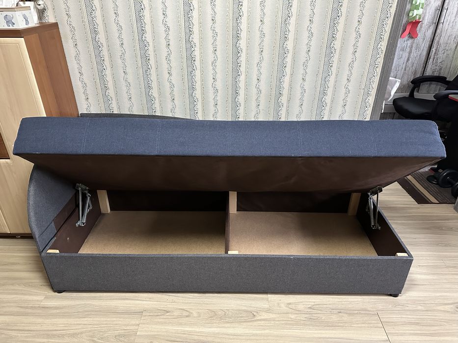 Диван тахта ліжко