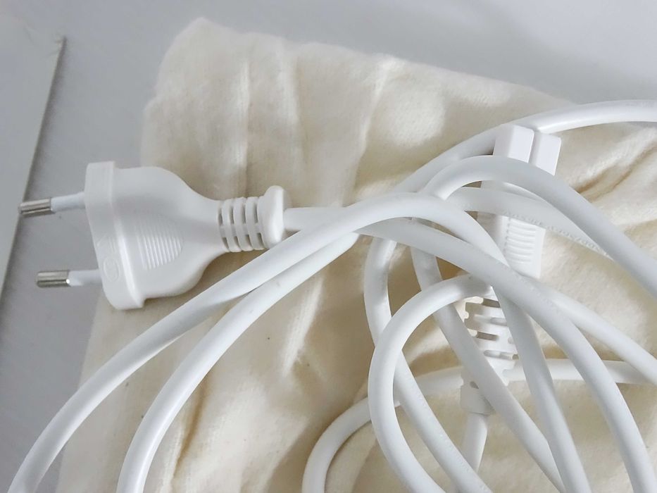Poduszka elektryczna Beurer HK 25 | 3 poziomy mocy | Stan idealny