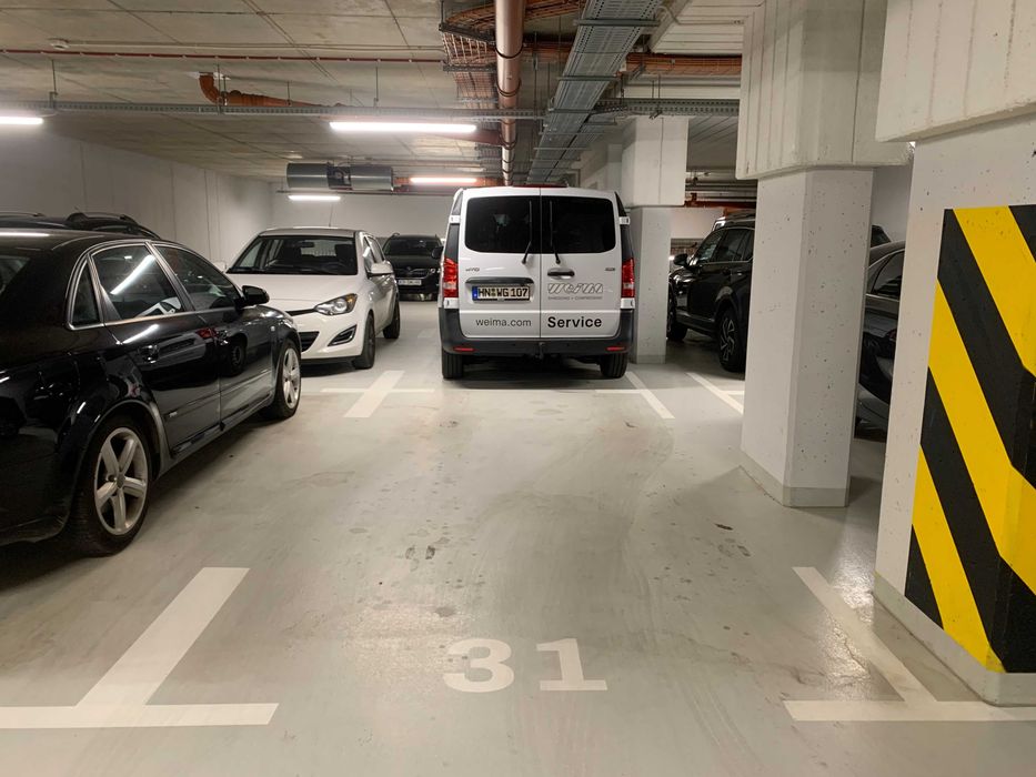 do wynajęcia miejsce parkingowe w garazu podziemnym ul. Banacha osiedle Ozon Kraków