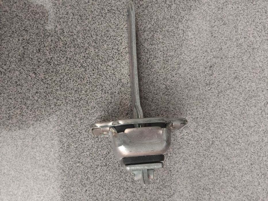 Продам ограничитель на Ваз-2170