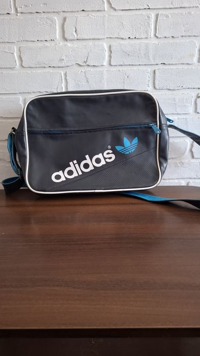 Сумка Адидас 30 на 40 см