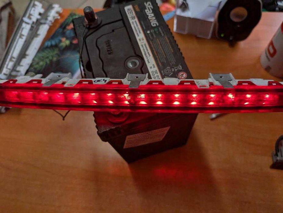 Światło STOP Opel Vectra C HB sedan