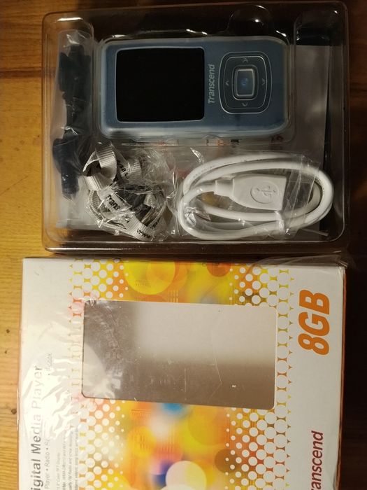 Продам Mp,-3 плеер Transcend