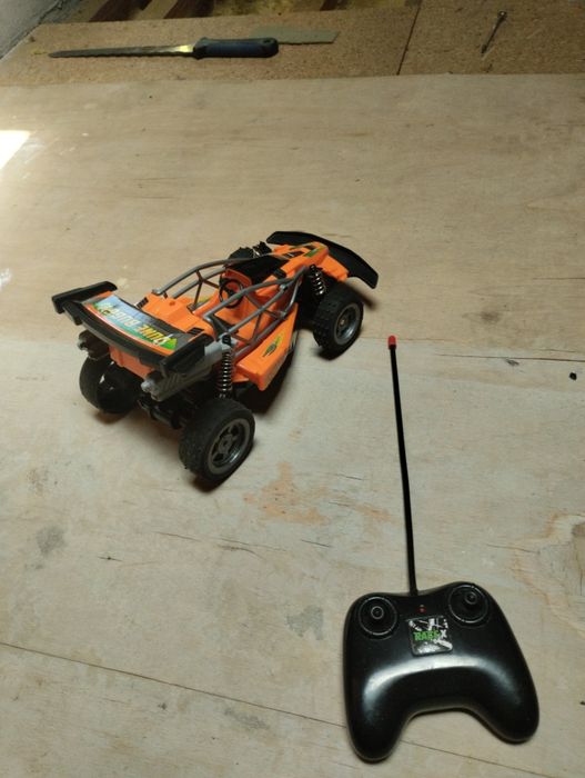 Auto na pilota buggy