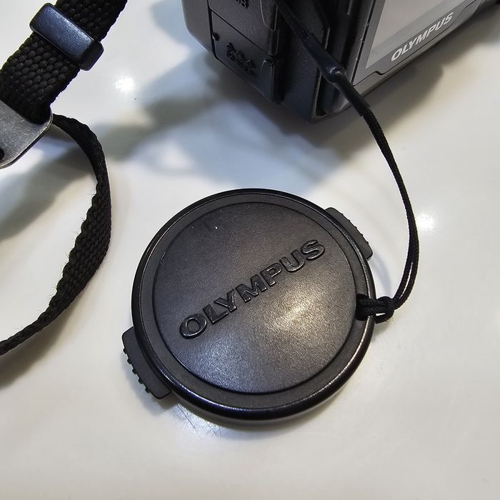 Фотоапарат  OLYMPUS