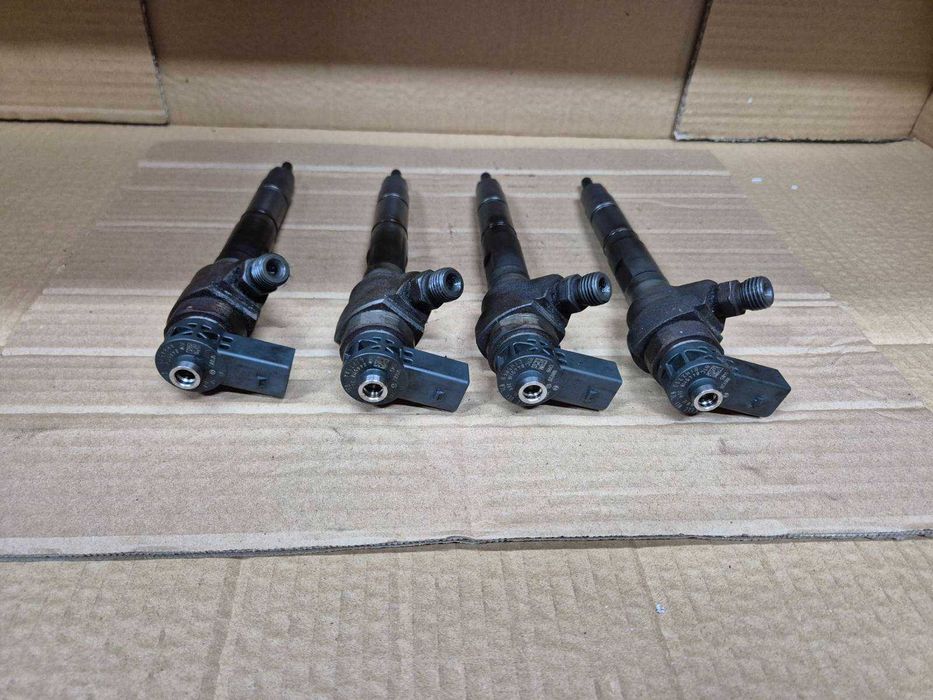 Паливна форсунка 2.0TDI Audi VW Skoda Seat 03L130277J