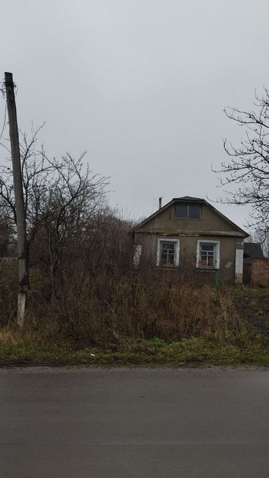 Продам будинок в с Кадиївка, Ярмолинецький р-н, або здам переселенцям