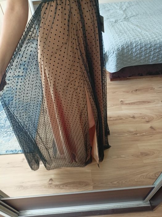Piękna długa sukienka wieczorowa, rozmiar M