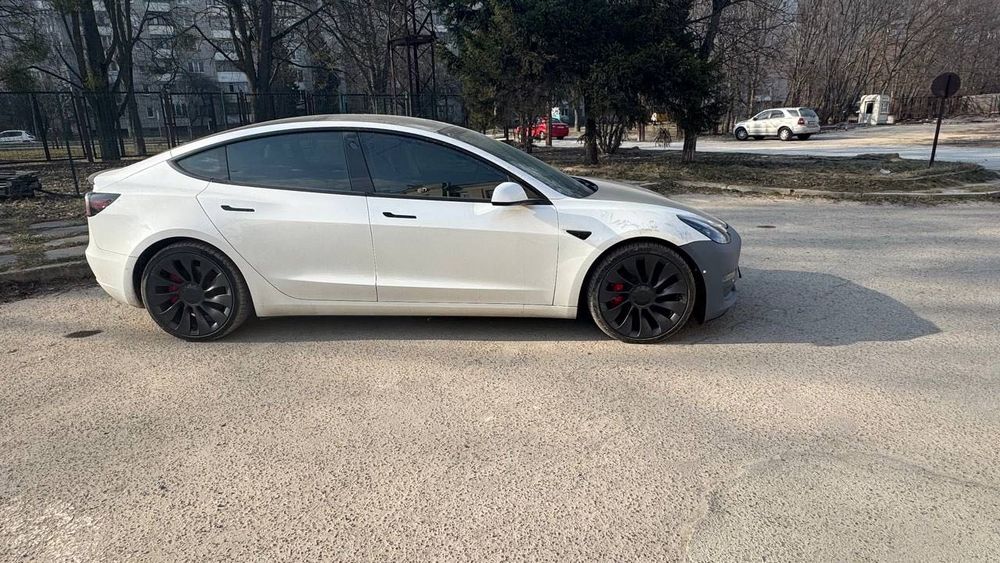 Tesla 3 Performance 2021р