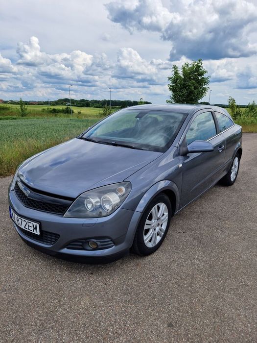 Opel Astra Opel Astra H GTC 1.9CDTi