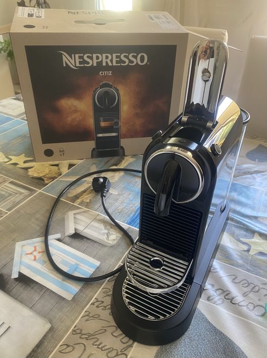 Maquina de café Nespresso Citiz - nova