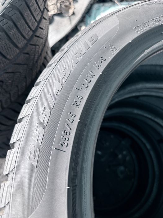 255 45 19 Pirelli Sottozero 3 Шумка 80% 2023 Шини Зима
