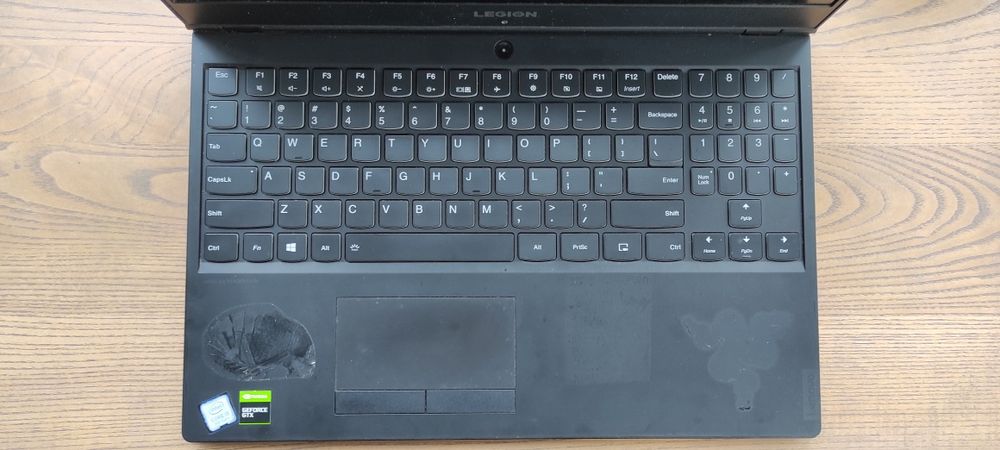 Lenovo Legion Y530-15ICH model 81FV не робочий. Гріється елемент.