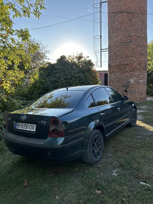 Пасат б5+ 2001 рік