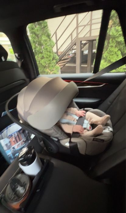Автолюлька cybex cloud z+ i-size автокрісло 0+