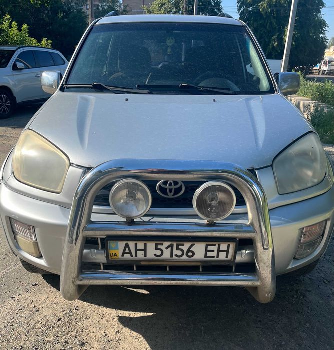 Продаж  TOYOTA RAV-4 2000 року