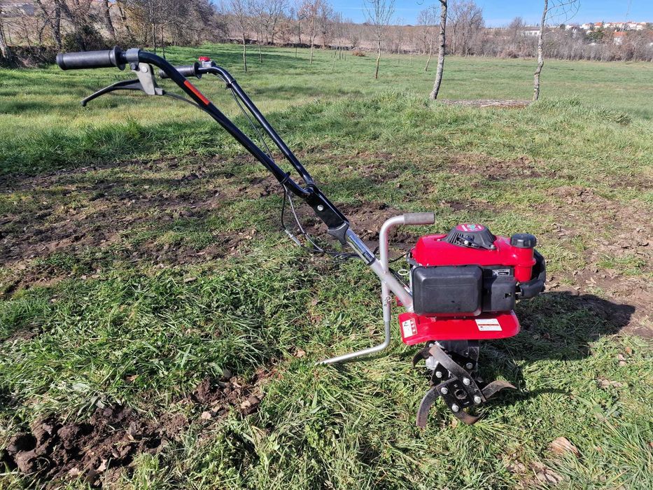 Motoenxada Honda FG201 a gasolina - Fabrico Japonês