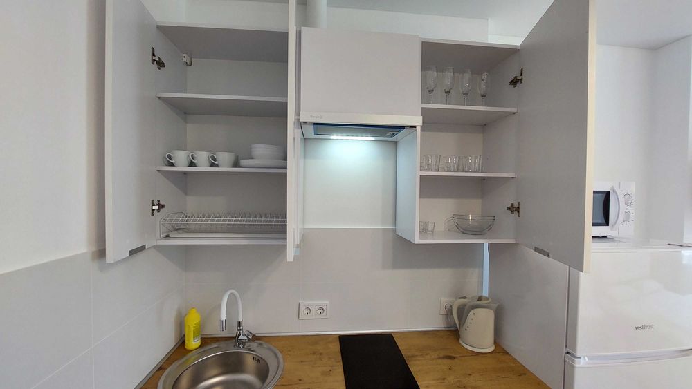 Апартаменти  Новий ремонт Центр Парковка Подобова оренда Family Estate