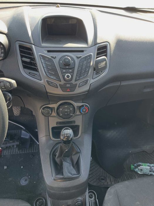 Ford Fiesta 2013 para peças