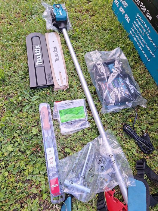 MAKITA Okrzesywarka Piła z Wysięgnikiem 40V XGT UA003GM101 30cm 4,0Ah