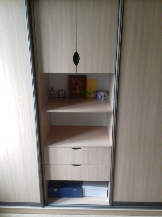 Шафа-купе. Як нова.